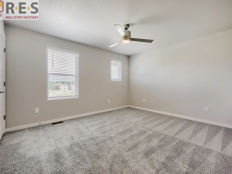 3659 Levy Park Dr — Photo 10
