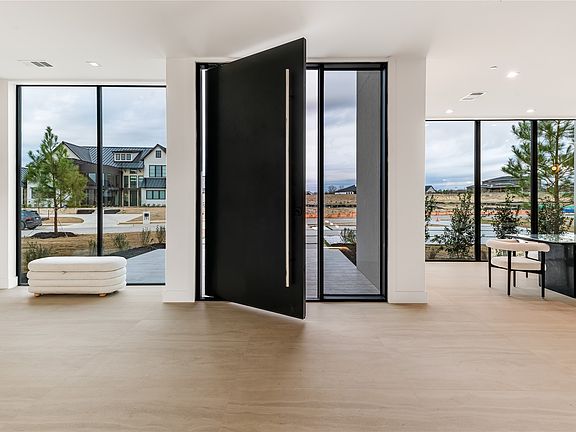 3rd image of 229 Sunset Point Trl