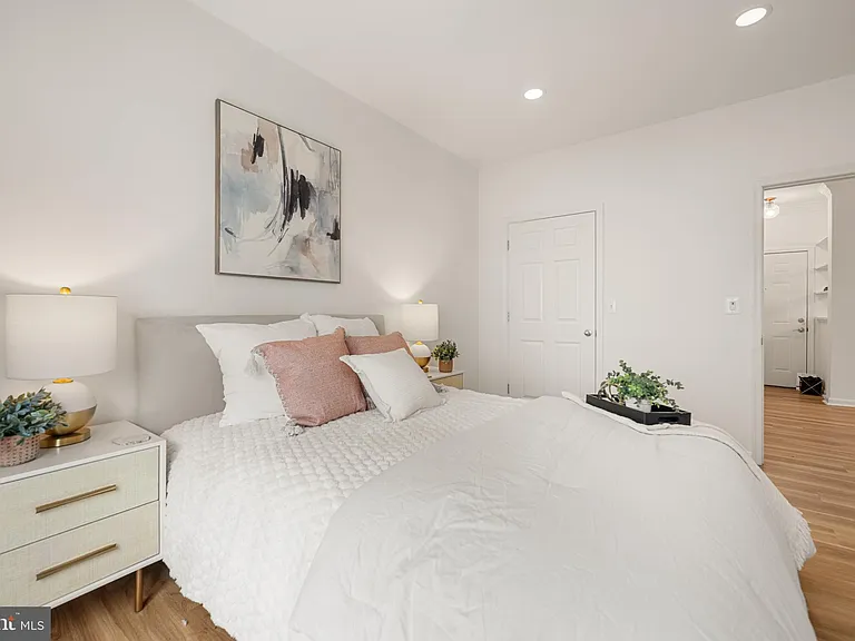 4862 Eisenhower Ave #273 — Photo 18