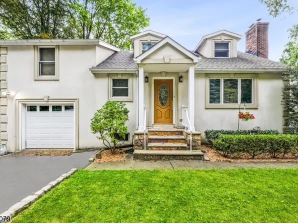 373 Long Hill Rd, Long Hill Twp., NJ 07933