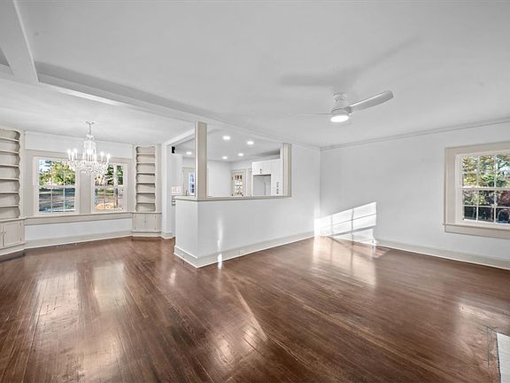 4th image of 205 Walhalla St