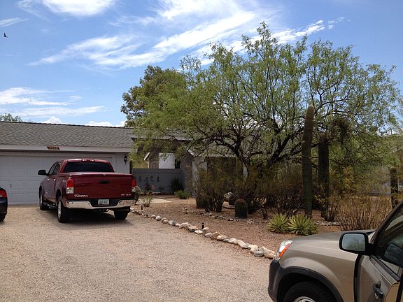 Driveway-2 car garage