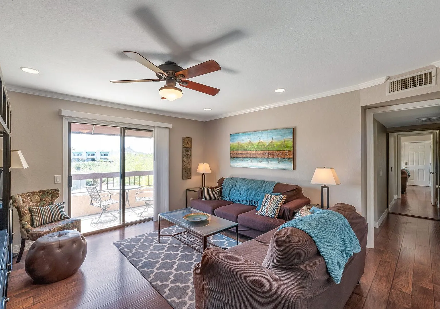 Move-In Ready Furnished 1-Bedroom in Scenic Fountain Hills! — Photo 4