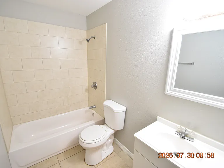 12203 N 9th St — Photo 28