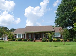 4105 Forrest Rd, Corinth, MS 38834