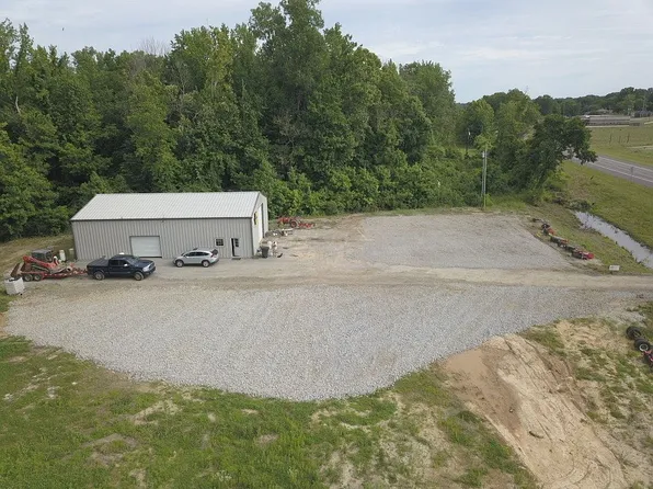 319 Phillip Stone Way, Central City, KY 42330