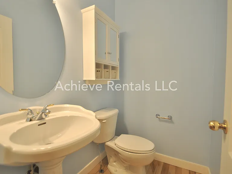 1035 N 130 W #100 — Photo 11
