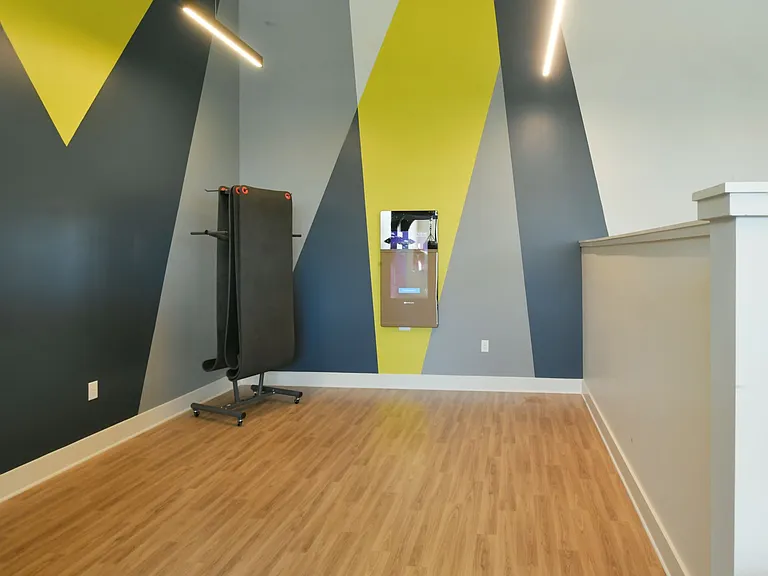 Grays Creek Apartments — Photo 23