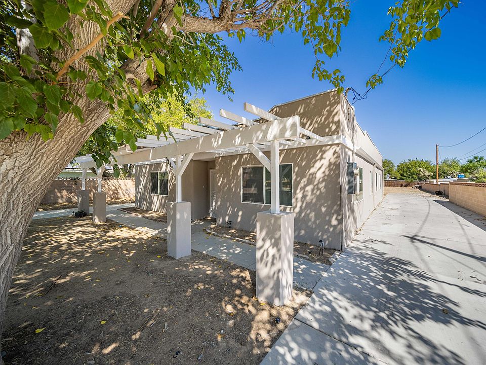 1st image of 3145 W Avenue L6