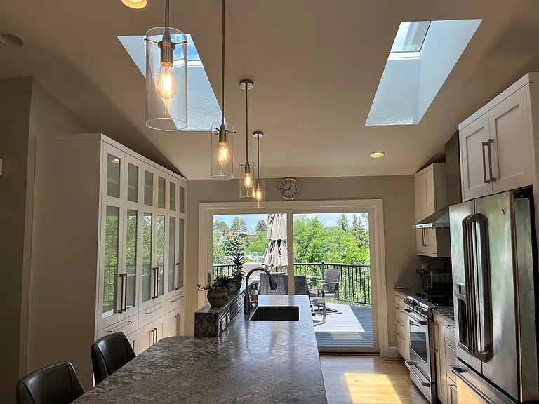 792 Ithaca Dr — Photo 4