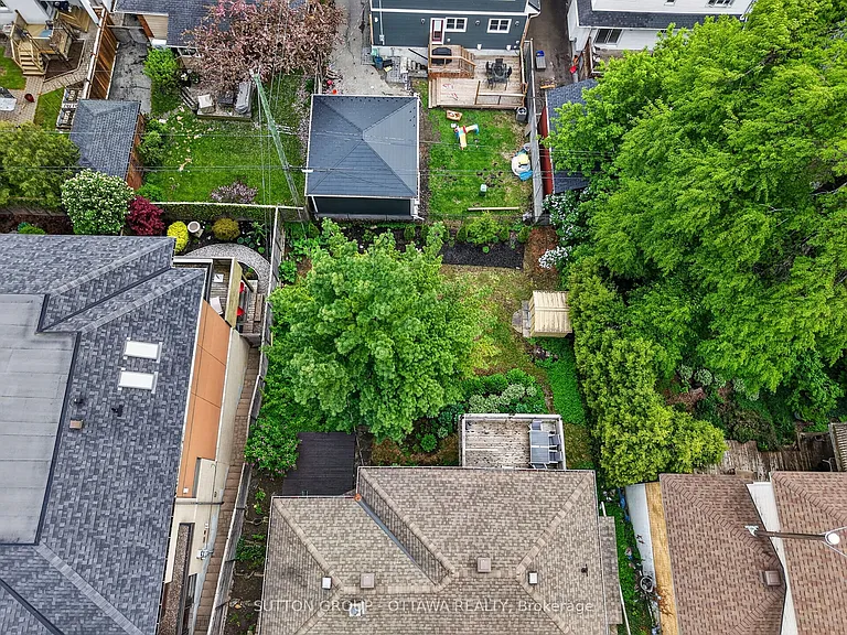 85 Riverdale Ave — Photo 23