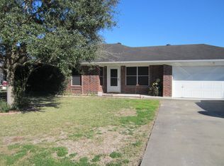 806 Whitewing Rd, Victoria, TX 77905