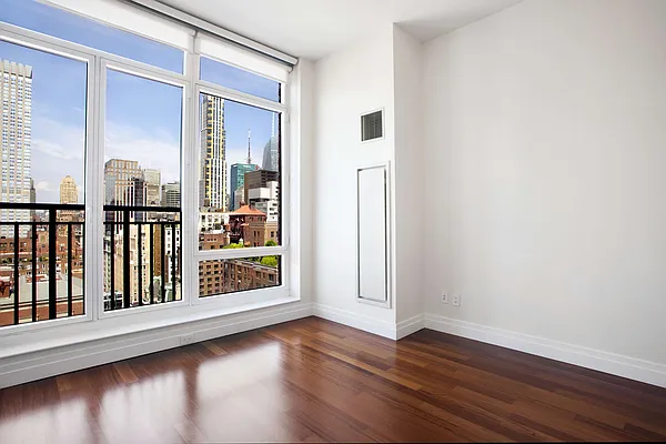 Rented by Town Residential | media 37