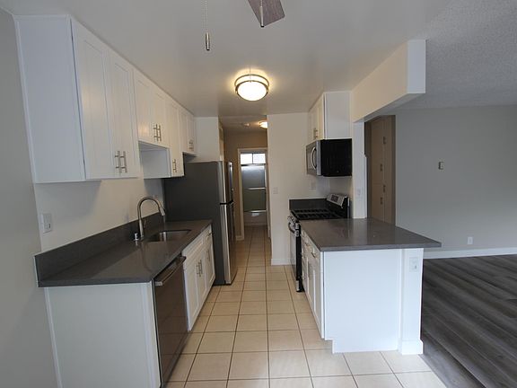 5th image of 285 E Del Mar Blvd
