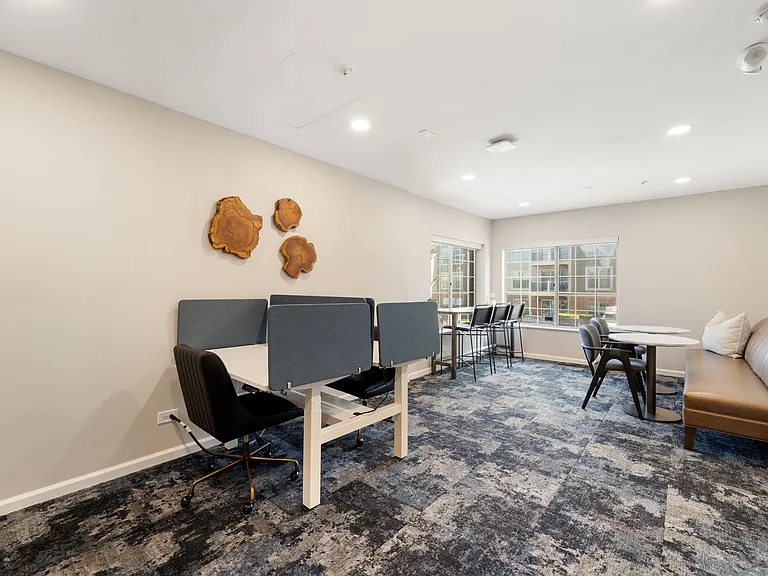 Green Trails Apartments — Photo 16