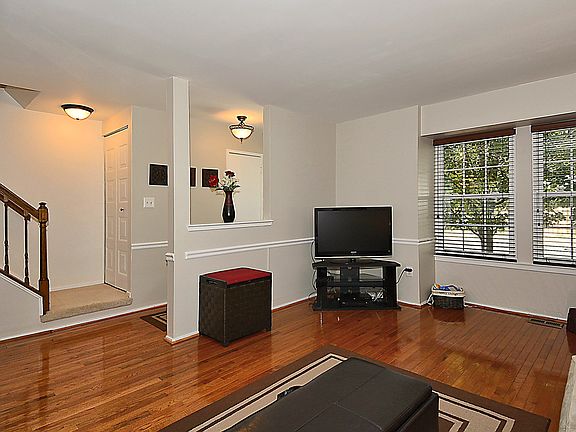 2nd image of 7602 Indian Hills Dr