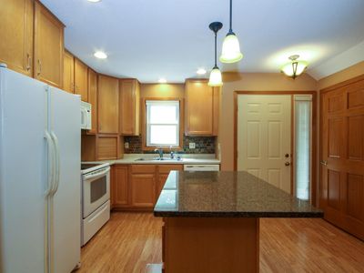 1012 Travelers Trl E, Burnsville, MN, 55337