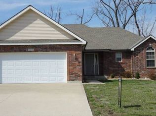 1210 Nottingham Dr, Warrensburg, MO 64093