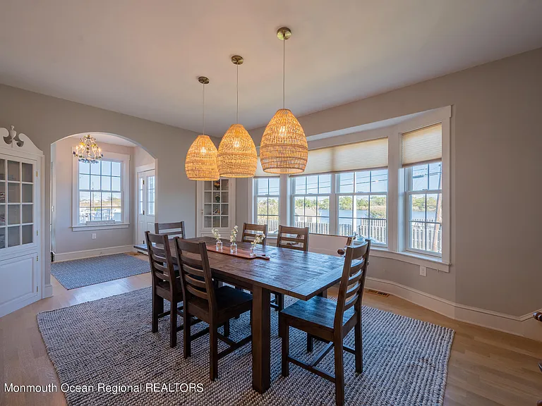 128 Park Ave — Photo 12
