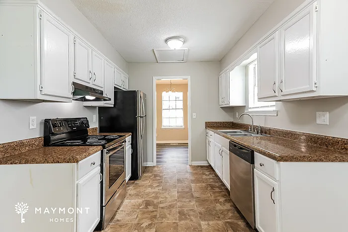 3015 Apple Valley Ln — Photo 8