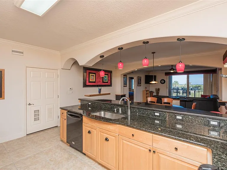 80 Surfview Dr #103 — Photo 14