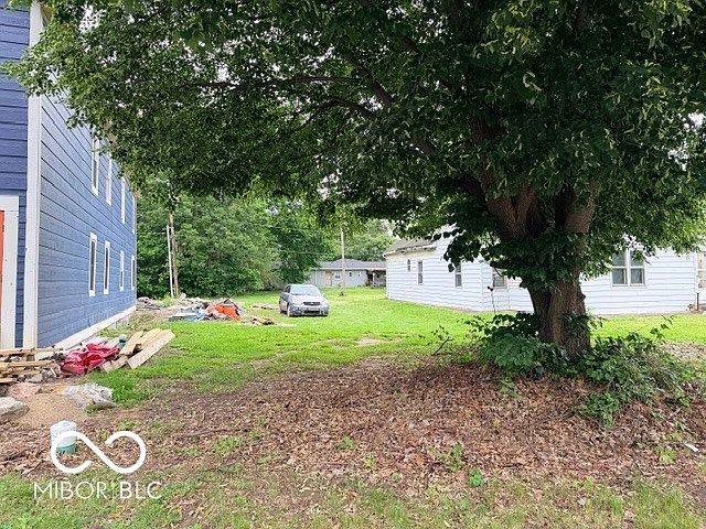 2nd image of 2315 Dr Martin Luther King Jr St