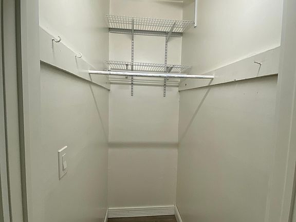 4th image of 17 Warren St #2