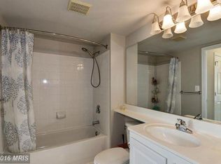 11710 Old Georgetown Rd APT 304, Rockville, MD 20852