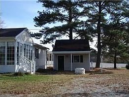 2nd image of 10279 Highway 301
