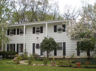 19 Hudson Rd, East Brunswick, NJ 08816