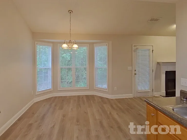349 Morning Star Dr — Photo 4