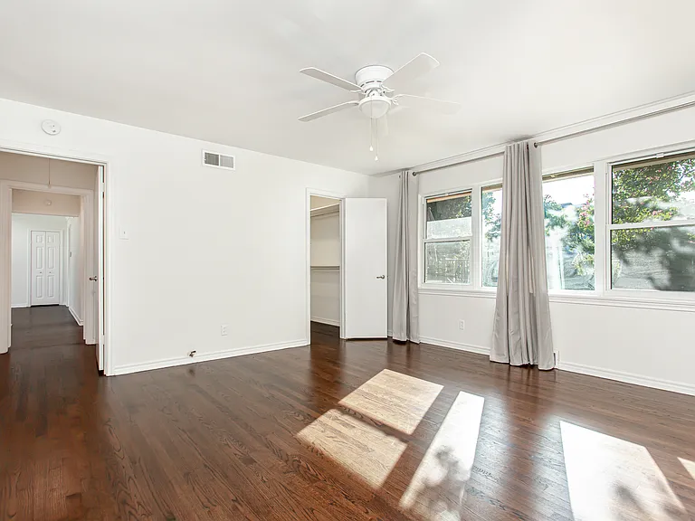 6737 Lakefair Cir — Photo 16
