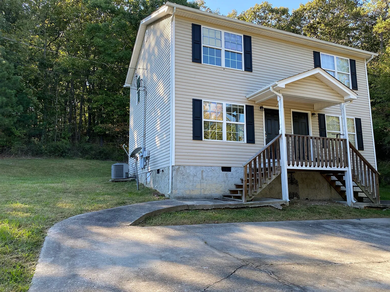 129 Shadowrock Drive - A — Photo 1