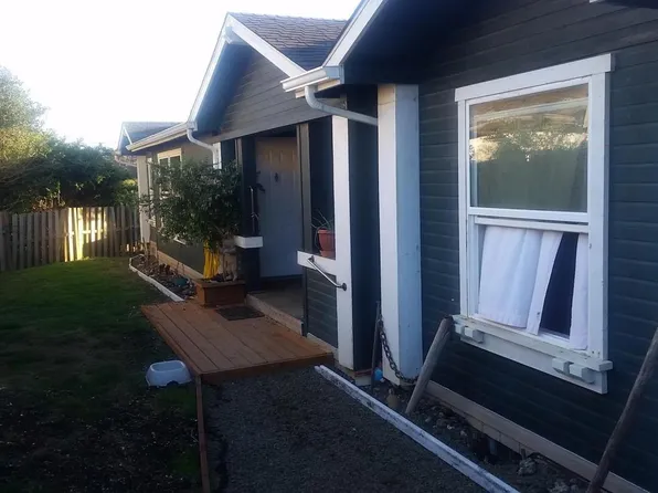 406 NW 5th St, Newport, OR 97365