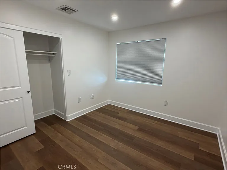 7101 Fallbrook Ave — Photo 16