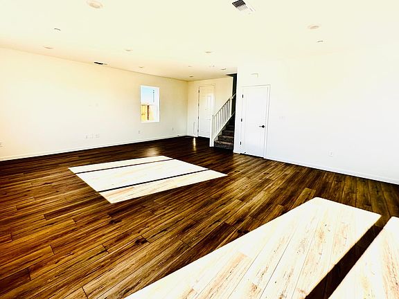4th image of 8001 Titan Ln