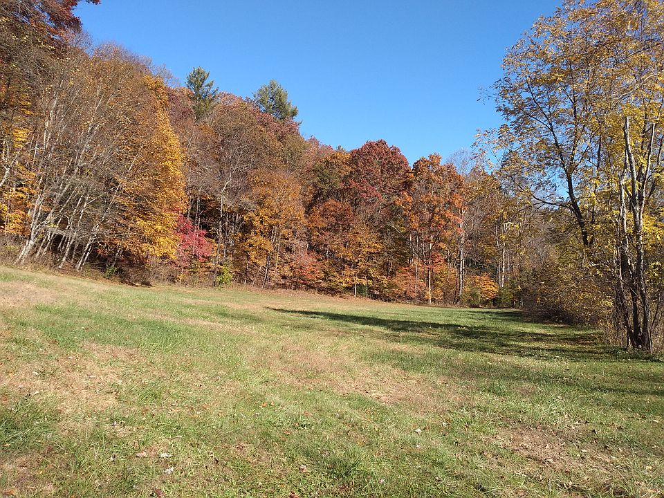1st image of 4033 Troutdale Hwy