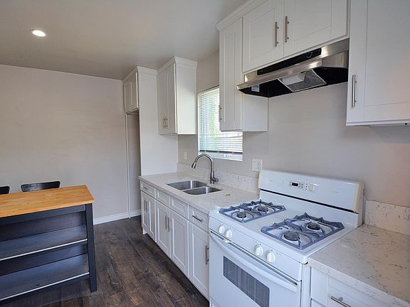 3rd image of 9616 Gerald Ave