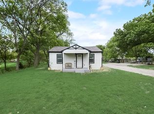 1555 S Hampton Rd, Glenn Heights, TX 75154