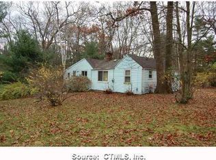 10 Pine Hill Dr, Granby, CT 06035