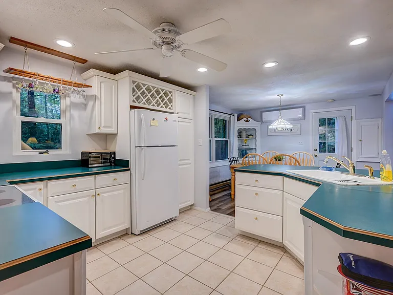 503 Old Bartlett Rd #1 — Photo 8