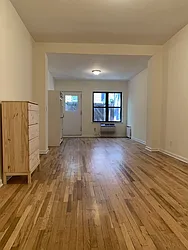 Rented by Urban Real Estate Inc