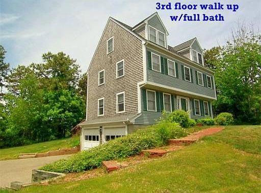 3rd image of 14 Cornerstone Cir
