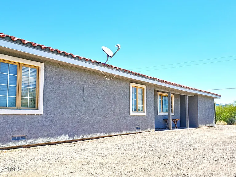 69762 Old Bell Rd — Photo 7