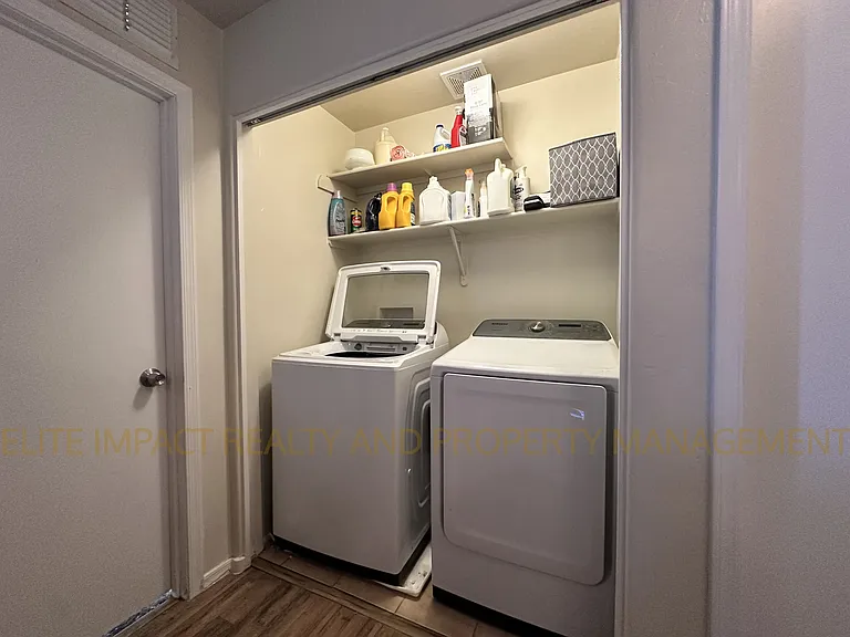 3780 E Felix Blvd — Photo 10