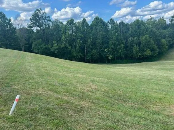 5 Village View Dr, Barboursville, WV 25504