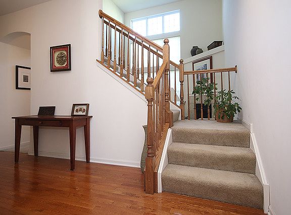 3rd image of 1963 Fountain Grass Cir