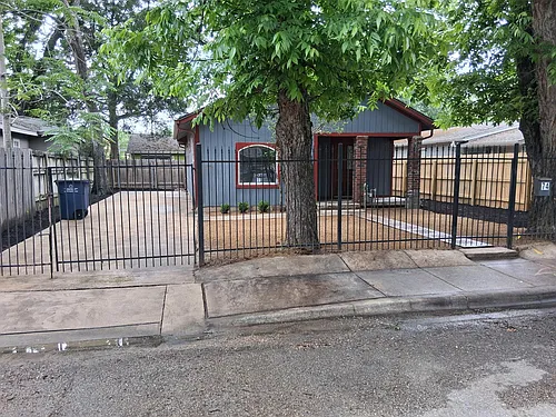 74 Julius St Photo 1