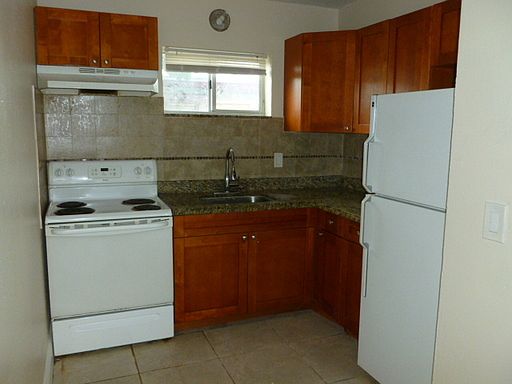 3rd image of 2751 SW 2nd St APT A