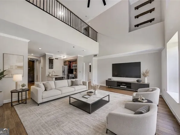 2626 Peachtree Rd NW Unit 412, Atlanta, GA 30305